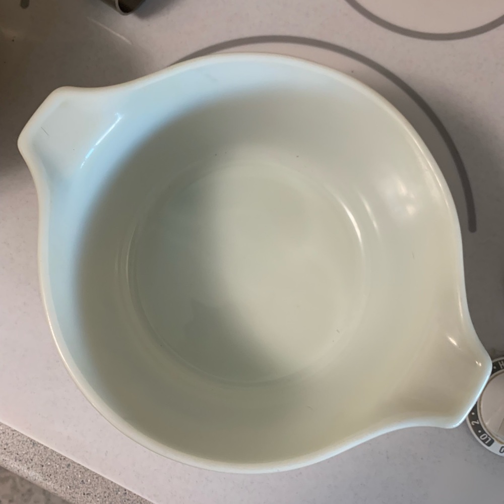 Pyrex - Picture 3 of 3